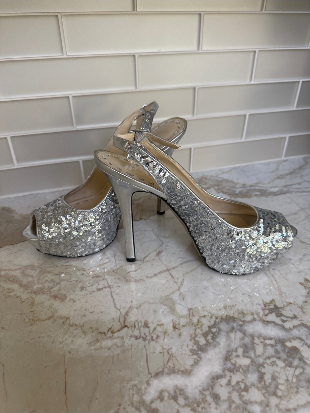 ENZO ANGIOLINI Silver Sequin Peep-Toe Slingback Heels